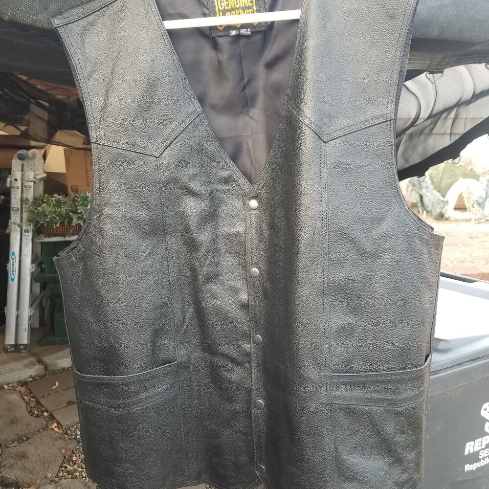 Genuine Leather Men’ Side Laced Leather Motorcycle Vest
